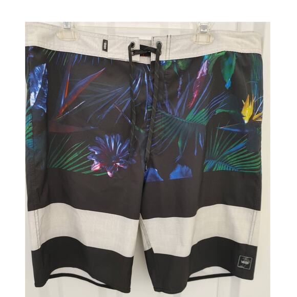 VANS Men's Era Neo Jungle Board Swim Shorts Sz 36 - Picture 3 of 8